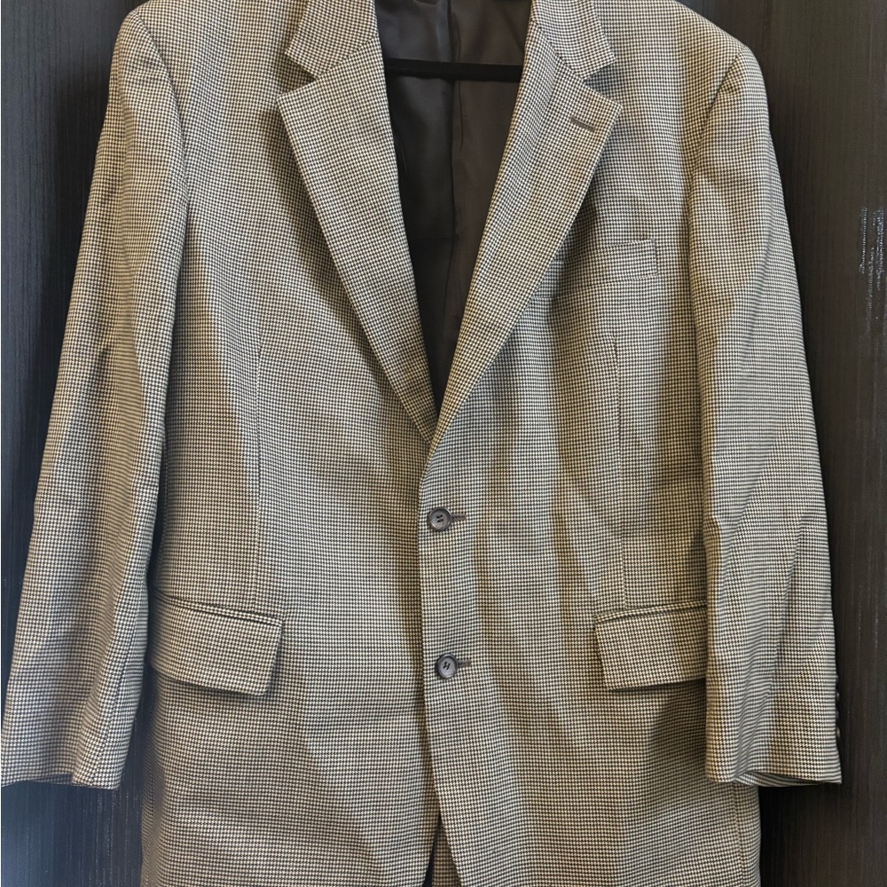 Jos. A. Bank Men's Houndstooth Sport Coat in Black and Tan